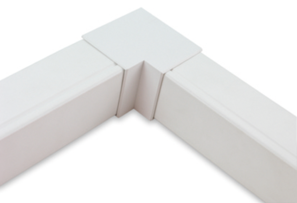 Bend, Internal Injection Moulded