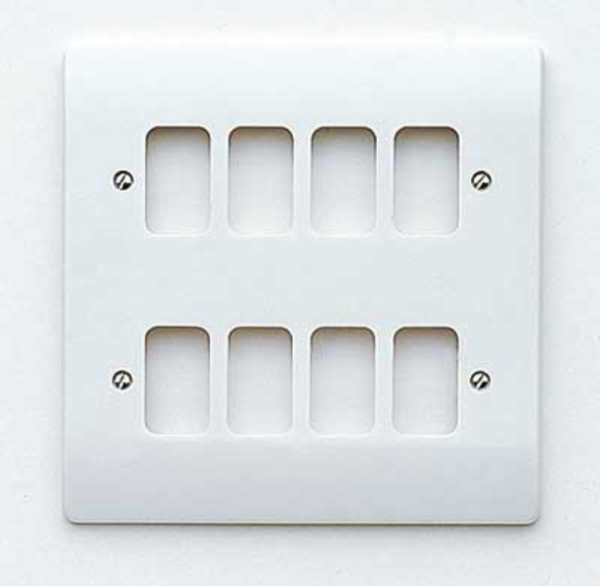 Frontplate, 8 Module