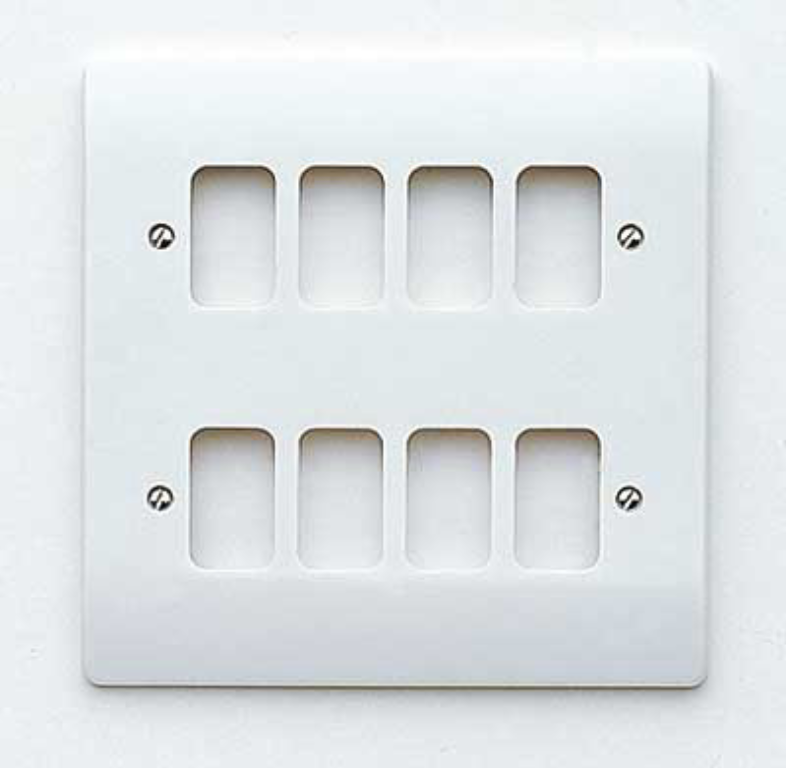 Frontplate, 8 Module