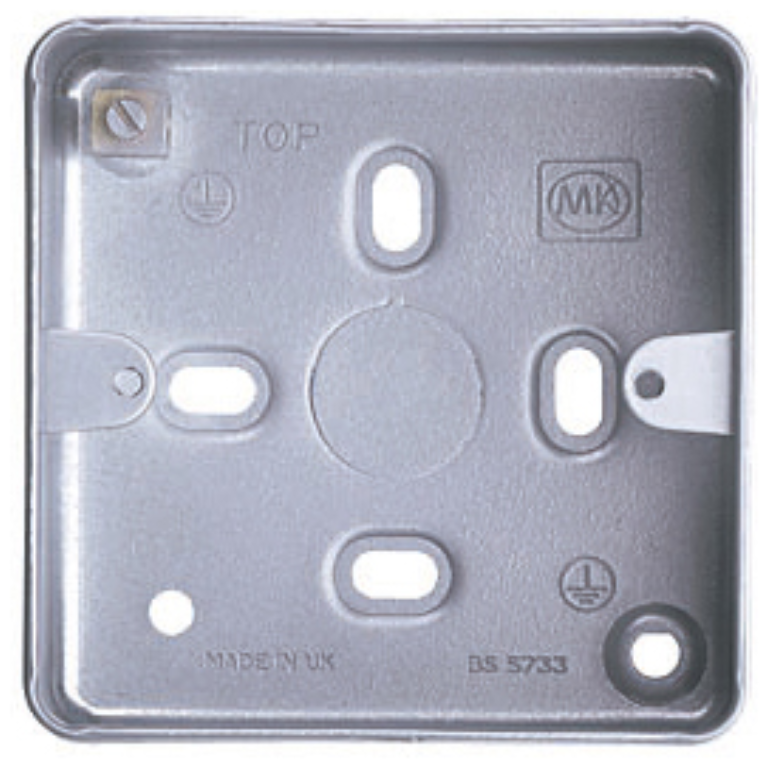 Box, 1 & 2 Gang Flush, c/w 2 x 20mm Knockouts