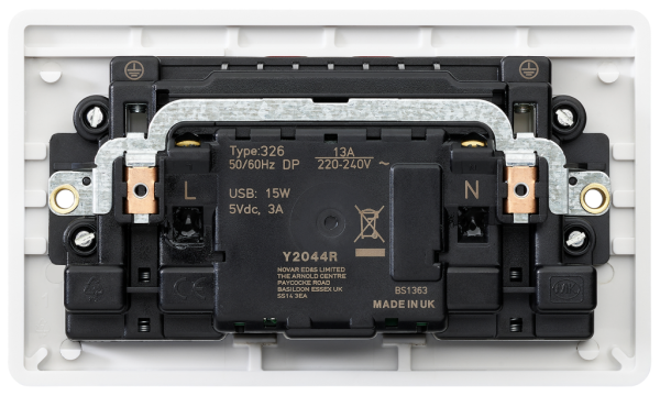Socket, 2 Gang Switched DP, c/w 2 Port USB A+C Charger - Image 2