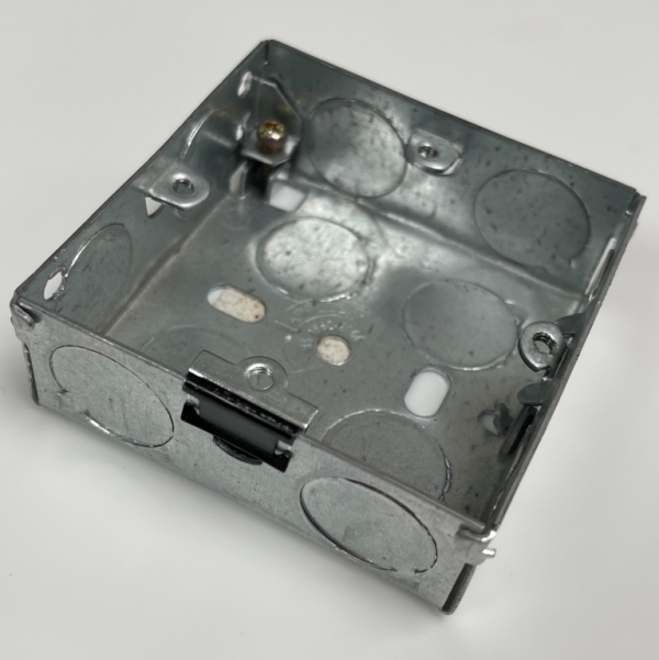 Clip, Electrical Back Box Repair PK=5, Replaces Damaged Lug/Thread - Image 3