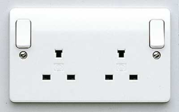 Socket, 2 Gang Switched DP Non Standard