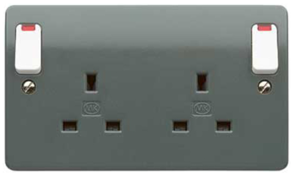 Socket, 2 Gang Switched DP Dual Earth Neon, Outboard Rocker