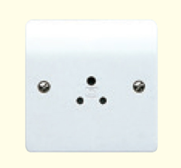 Socket, 1 Gang Unswitched 3 Pin Round