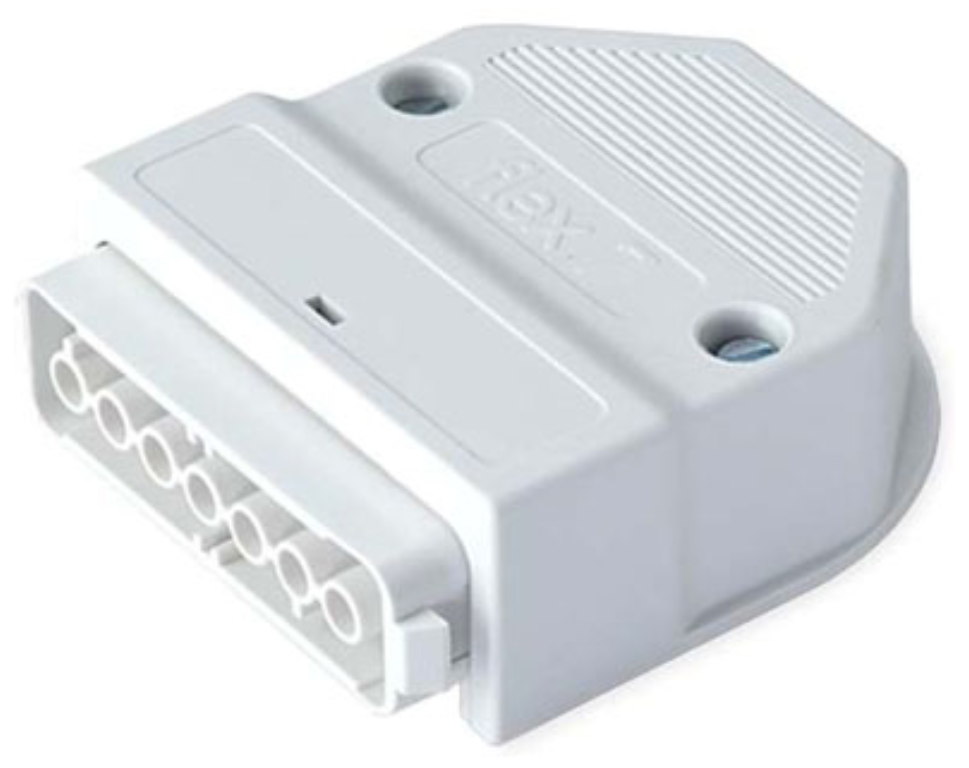 Socket, 3-Pole, Available in Multiples of 10