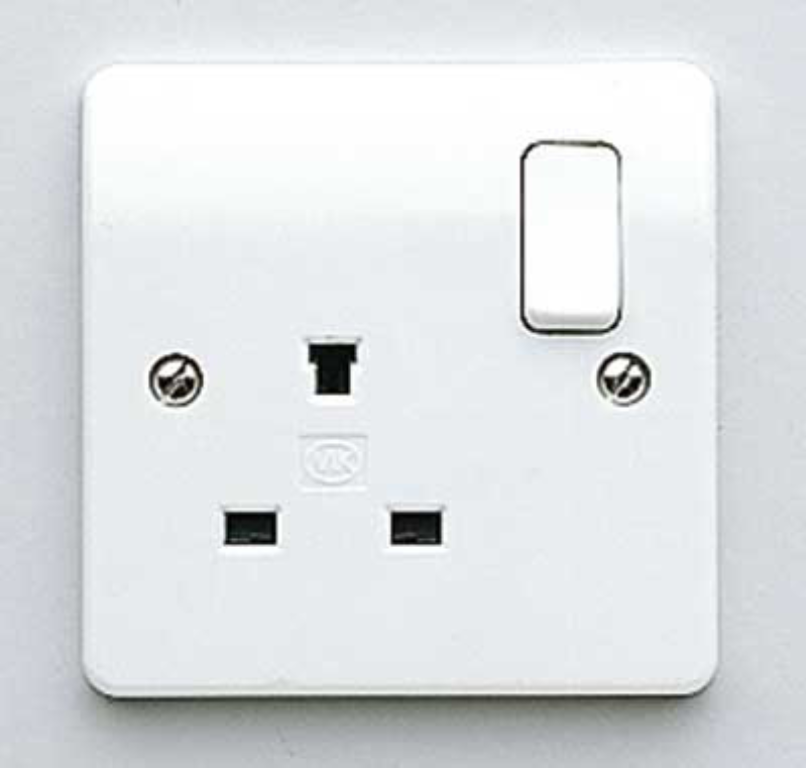 Socket, 1 Gang Switched DP Non Standard