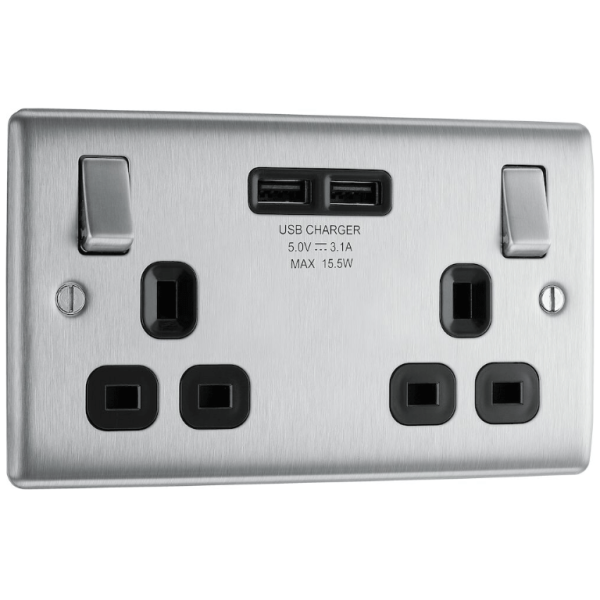 Socket, Switched 2 Gang c/w 2 USB, Black Insert