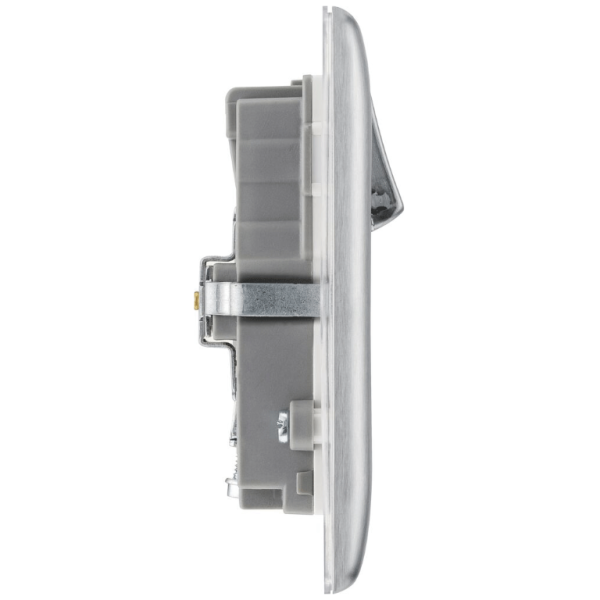Socket, Switched 2 Gang c/w 2 USB, White Insert - Image 2