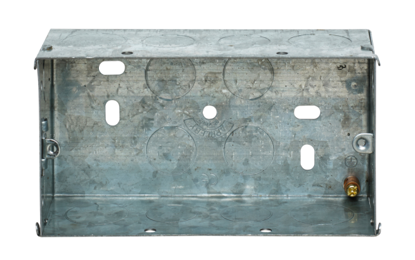 Box, 2 Gang Adjustable Lug Flush, 16 x 20mm 6 x 25mm Knockouts