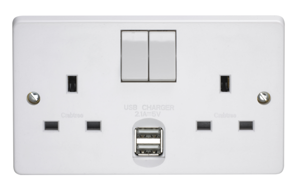 Socket, 2 Gang DP Switched, c/w 2x2.1A USBs