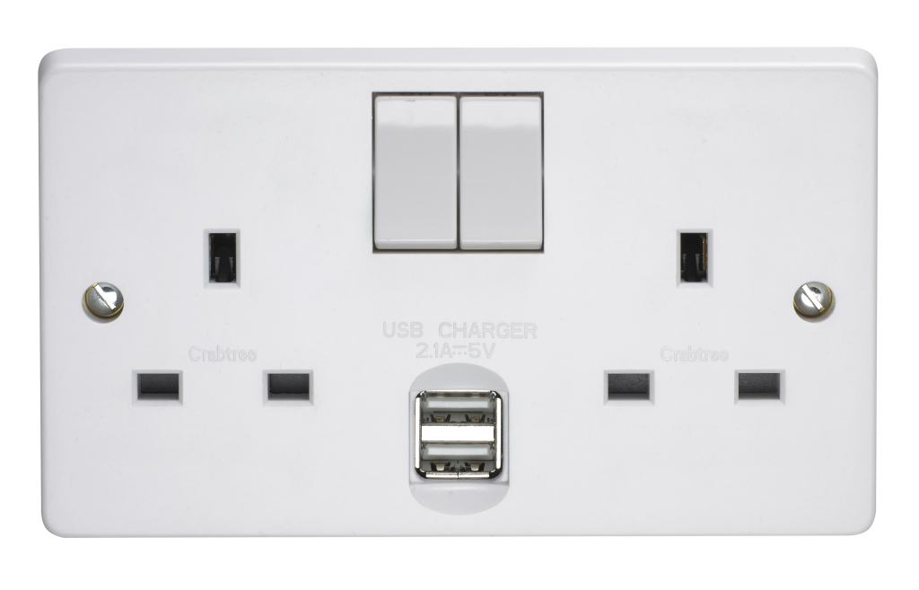 Socket, 2 Gang DP Switched, c/w 2×2.1A USBs