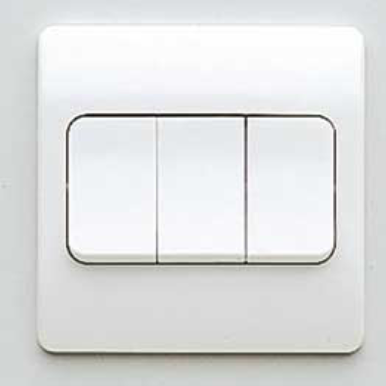 Plate Switch, 3 Gang 2 Way SP, Wide Rockers